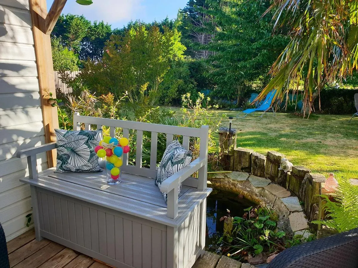 Maison Cosy A Saint-Meloir-Des-Ondes Avec Jardin Prive France